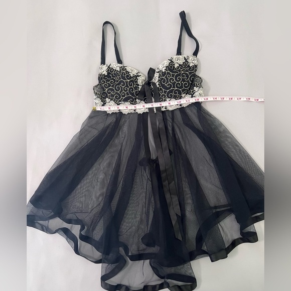 Victoria's Secret‎ Nightgown 34C  Women's Short Sexy Sheer Negligee Black - Picture 3 of 10